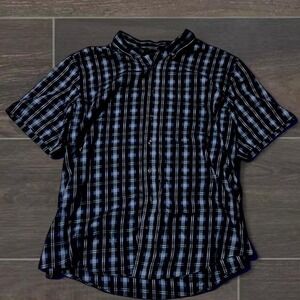 Tagged 2XL but more like XL Blue and black plaid short sleeve button up shirt